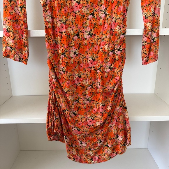 FINDERS KEEPERS Floral Bloom Mini Dress Garden Party - Picture 8 of 12